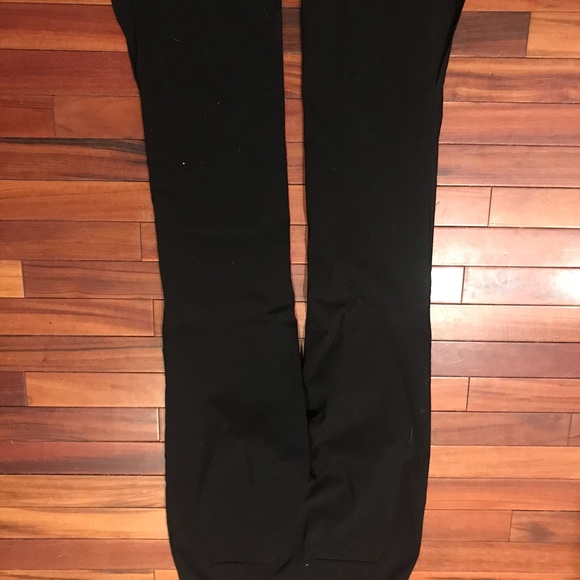 Express pants - Picture 2 of 3